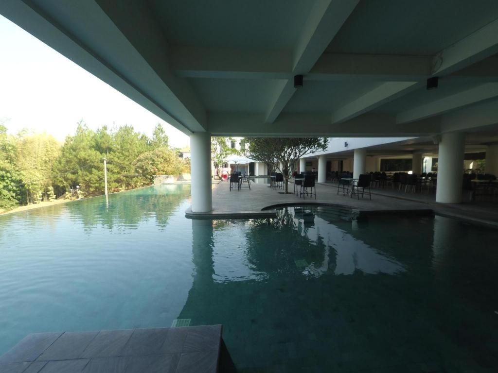 eL Hotel Grande Malang Exterior foto